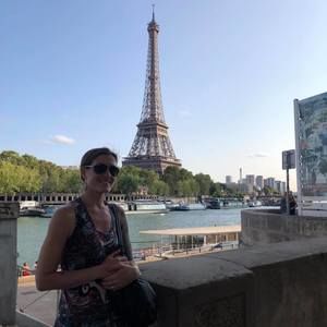 Meet your Posher, Valerie